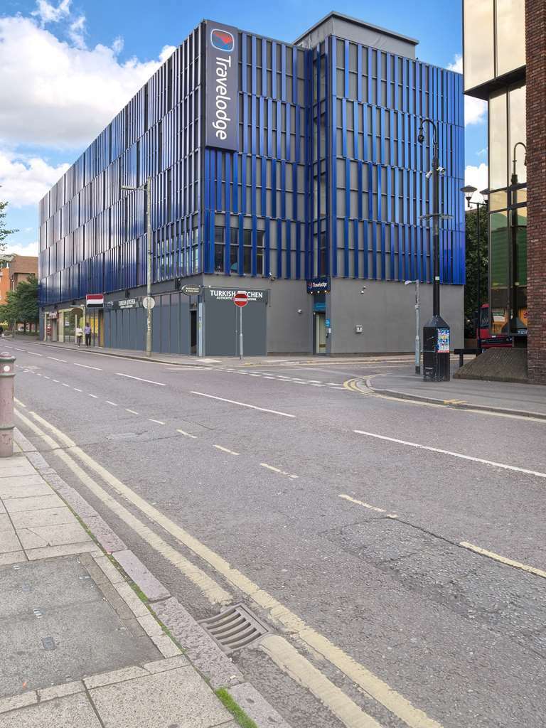 Travelodge Peterborough Central Esterno foto